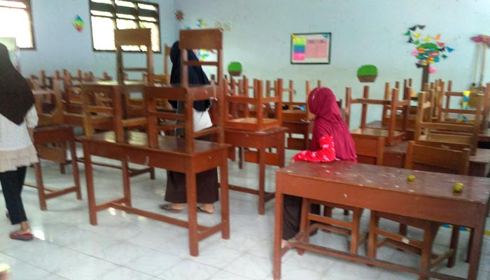 Smp Islam Bojong Antusias Hias Dan Bersihkan Kelas Radar Pekalongan Online