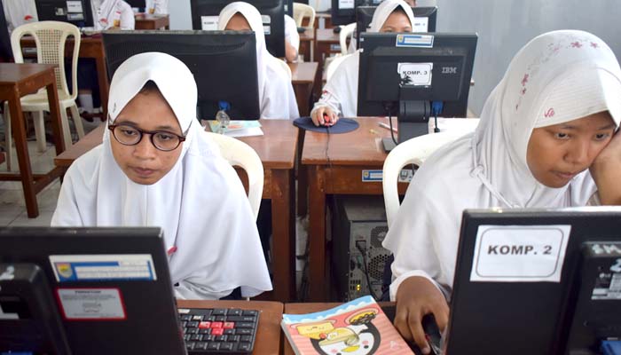 Hari ini Sebanyak 10693 Siswa SMP Ikuti UN