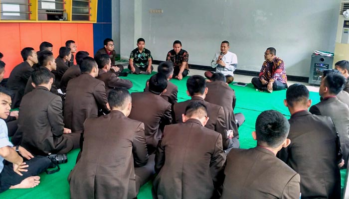Study Tour, Perdalam Pengetahuan Jurnalistik