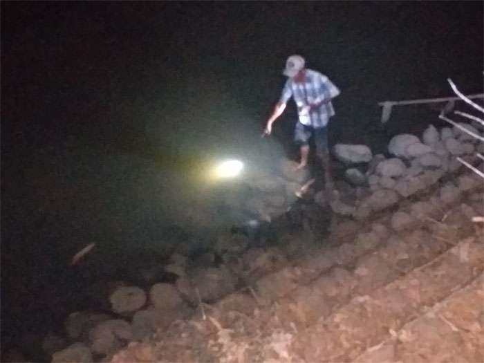 Lokasi Nenek Tewas Mengapung