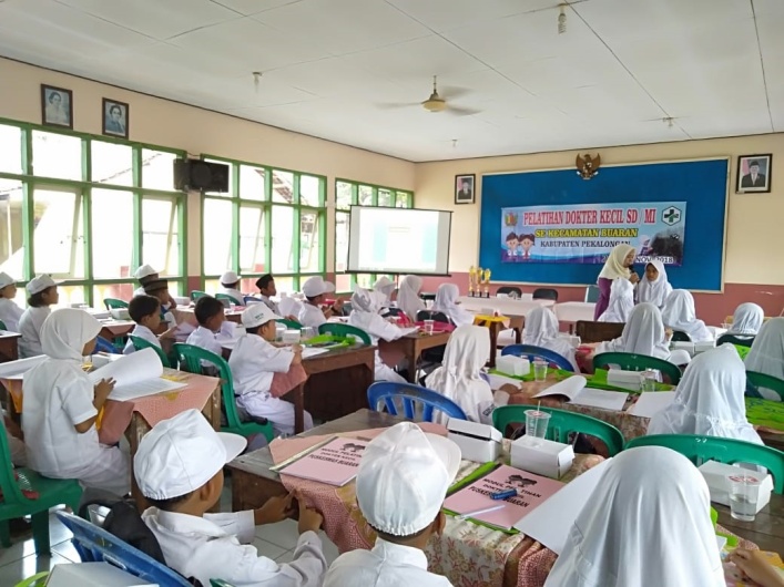 Siswa Dilatih Jadi Kader Kesehatan