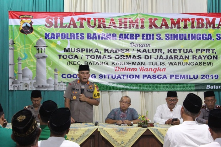 Bupati Tantang Pilkades Tanpa Politik Uang