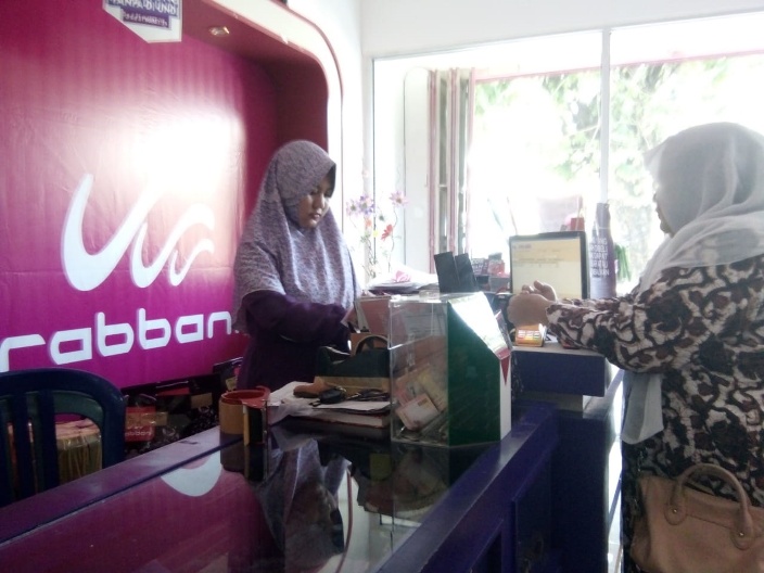 Tingkatkan Brand, Rabbani Promo Unik