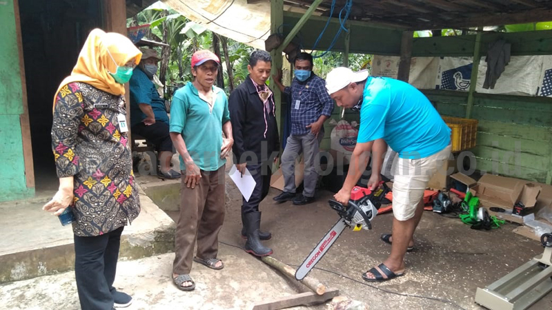 Masyarakat Sekitar Hutan  Dapat Bantuan Radar Pekalongan 